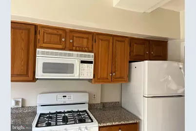 3216 Gunston Road, Alexandria, VA 22302 - Photo 3
