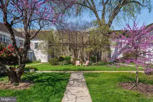 1439 Martha Custis Dr, Alexandria, VA 22302 - Photo 37