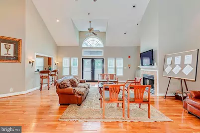 3307 Wyndham Circle #1160, Alexandria, VA 22302 - Photo 3