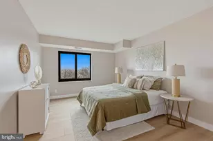 309 Yoakum Pkwy, Alexandria, VA 22304 - Photo 25