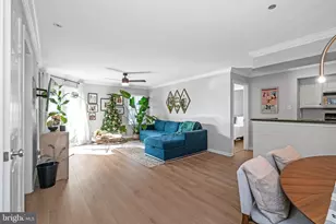 3315 Wyndham Cir, Alexandria, VA 22302 - Photo 7