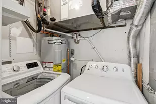 502 S Columbus Street S, Alexandria, VA 22314 - Photo 25