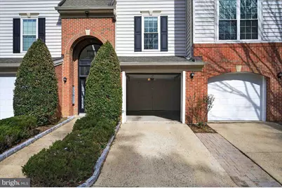 4667 Longstreet Lane #106, Alexandria, VA 22311 - Photo 37