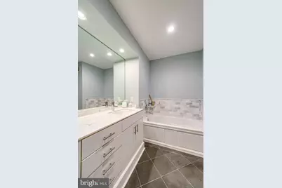 910 Powhatan Street #205S, Alexandria, VA 22314 - Photo 35