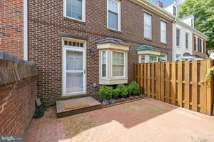 671 S Columbus St, Alexandria, VA 22314 - Photo 3