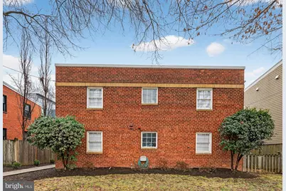 415 N West Street #6, Alexandria, VA 22314 - Photo 29