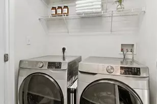 381 Livermore Ln, Alexandria, VA 22304 - Photo 33