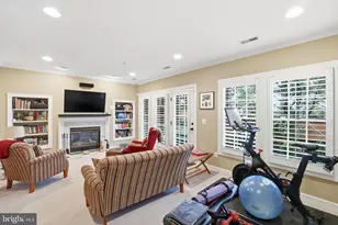 715 Hawkins Way, Alexandria, VA 22314 - Photo 29