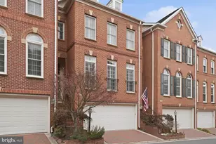 715 Hawkins Way, Alexandria, VA 22314 - Photo 1