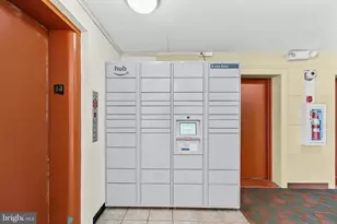 8 S Van Dorn St, Alexandria, VA 22304 - Photo 31