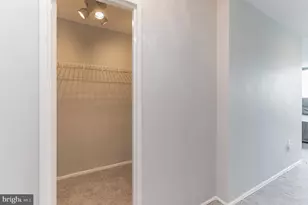 801 N Pitt St, Alexandria, VA 22314 - Photo 11