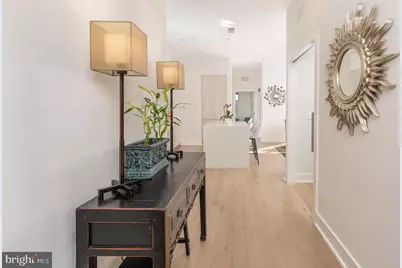 737 Swann Avenue #607, Alexandria, VA 22301 - Photo 1