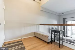 130 Roberts Ln, Alexandria, VA 22314 - Photo 11