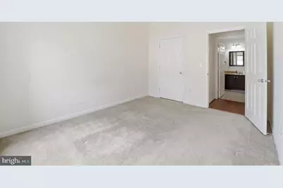 4854 Eisenhower Avenue #351, Alexandria, VA 22304 - Photo 23