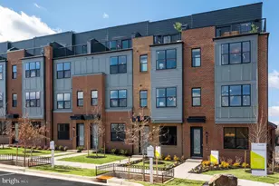 4963 Lachlan Mews, Alexandria, VA 22304 - Photo 1