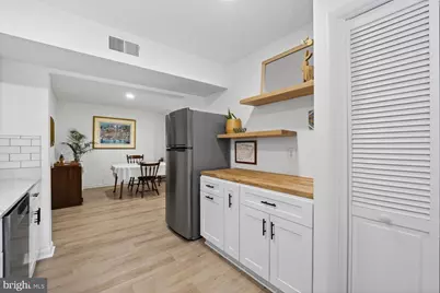 55 Skyhill Road #101, Alexandria, VA 22314 - Photo 11