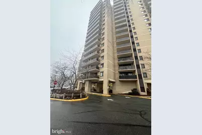 203 Yoakum Parkway #1218, Alexandria, VA 22304 - Photo 1