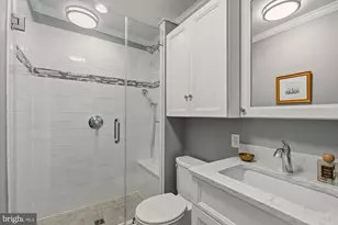 2305 Commonwealth Ave, Alexandria, VA 22301 - Photo 17