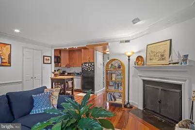 220 N Saint Asaph Street #20, Alexandria, VA 22314 - Photo 7