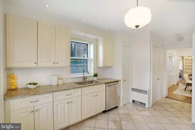 625 S Saint Asaph Street, Alexandria, VA 22314 - Photo 17