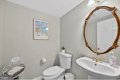 904 Harrison Circle, Alexandria, VA 22304 - Photo 11