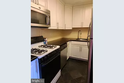 5340 Holmes Run Parkway #709, Alexandria, VA 22304 - Photo 7