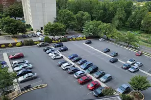 5340 Holmes Run Pkwy, Alexandria, VA 22304 - Photo 19