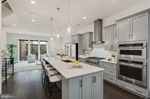 2822 Telek Pl, Alexandria, VA 22314 - Photo 19