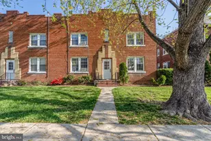 414 E Glendale Ave, Alexandria, VA 22301 - Photo 1