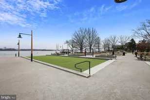 925 N Fairfax St, Alexandria, VA 22314 - Photo 81