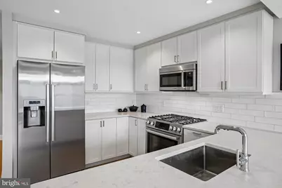 925 N Fairfax Street #403, Alexandria, VA 22314 - Photo 19