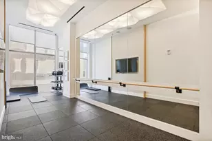 925 N Fairfax St, Alexandria, VA 22314 - Photo 61