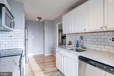 250 S Reynolds Street #1410, Alexandria, VA 22304 - Photo 5