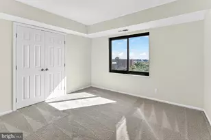 205 Yoakum Pkwy, Alexandria, VA 22304 - Photo 29