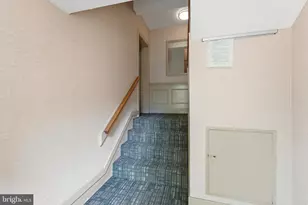 1405 E Abingdon Dr, Alexandria, VA 22314 - Photo 31