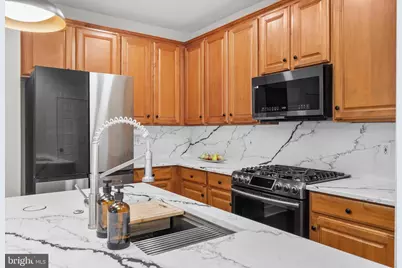 413 Cameron Station Boulevard, Alexandria, VA 22304 - Photo 7