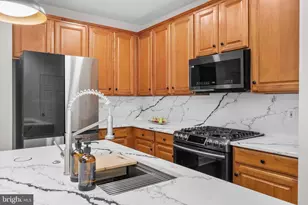 413 Cameron Station Blvd, Alexandria, VA 22304 - Photo 7