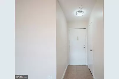 2500 N Van Dorn Street #912, Alexandria, VA 22302 - Photo 13