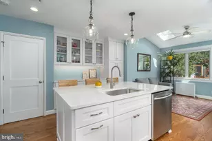 1147 Colonial Ave, Alexandria, VA 22314 - Photo 9