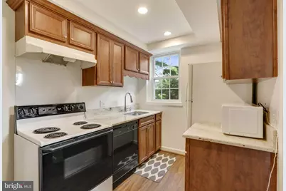 2941 S Dinwiddie Street, Arlington, VA 22206 - Photo 9