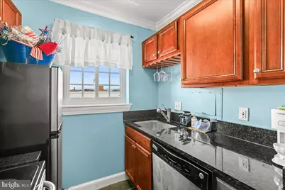 820 Washington Street S #327, Alexandria, VA 22314 - Photo 13