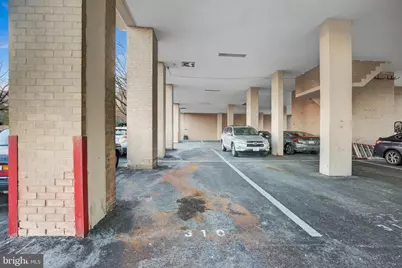 5500 Holmes Run Parkway #703, Alexandria, VA 22304 - Photo 7