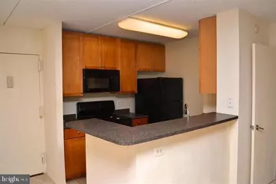 75 S Reynolds Street #108, Alexandria, VA 22304 - Photo 7