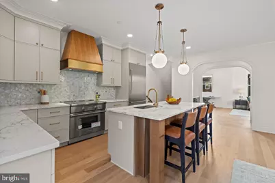 1328 Cameron St, Alexandria, VA 22314 - Photo 9