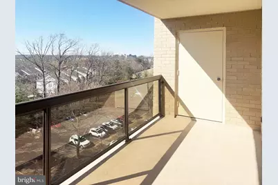307 Yoakum Parkway #816, Alexandria, VA 22304 - Photo 13