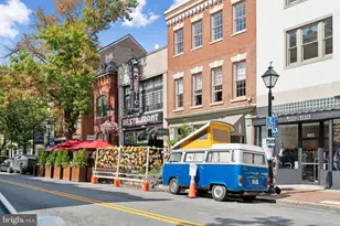 901 King St, Alexandria, VA 22314 - Photo 27