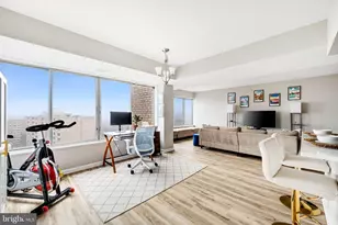 5340 Holmes Run Pkwy, Alexandria, VA 22304 - Photo 13