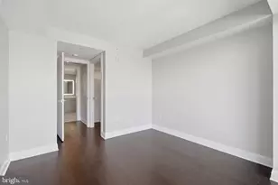 925 N Fairfax St, Alexandria, VA 22314 - Photo 17