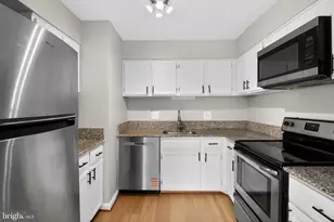 6137 Edsall Rd, Alexandria, VA 22304 - Photo 9