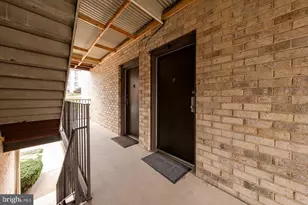 6137 Edsall Rd, Alexandria, VA 22304 - Photo 3